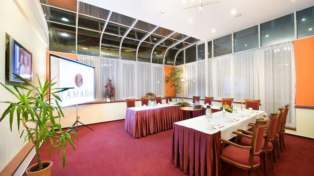 الفندق رمادا براغ سيتى سنتر - براغ